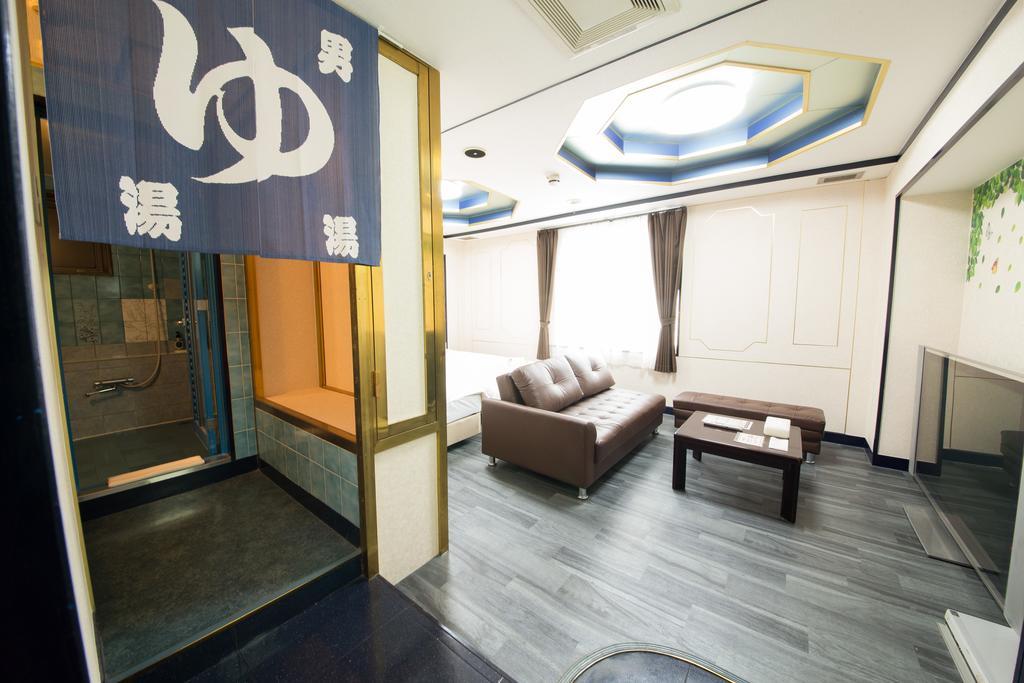 Hotel Candy Hall (Adults Only) Осака Екстериор снимка