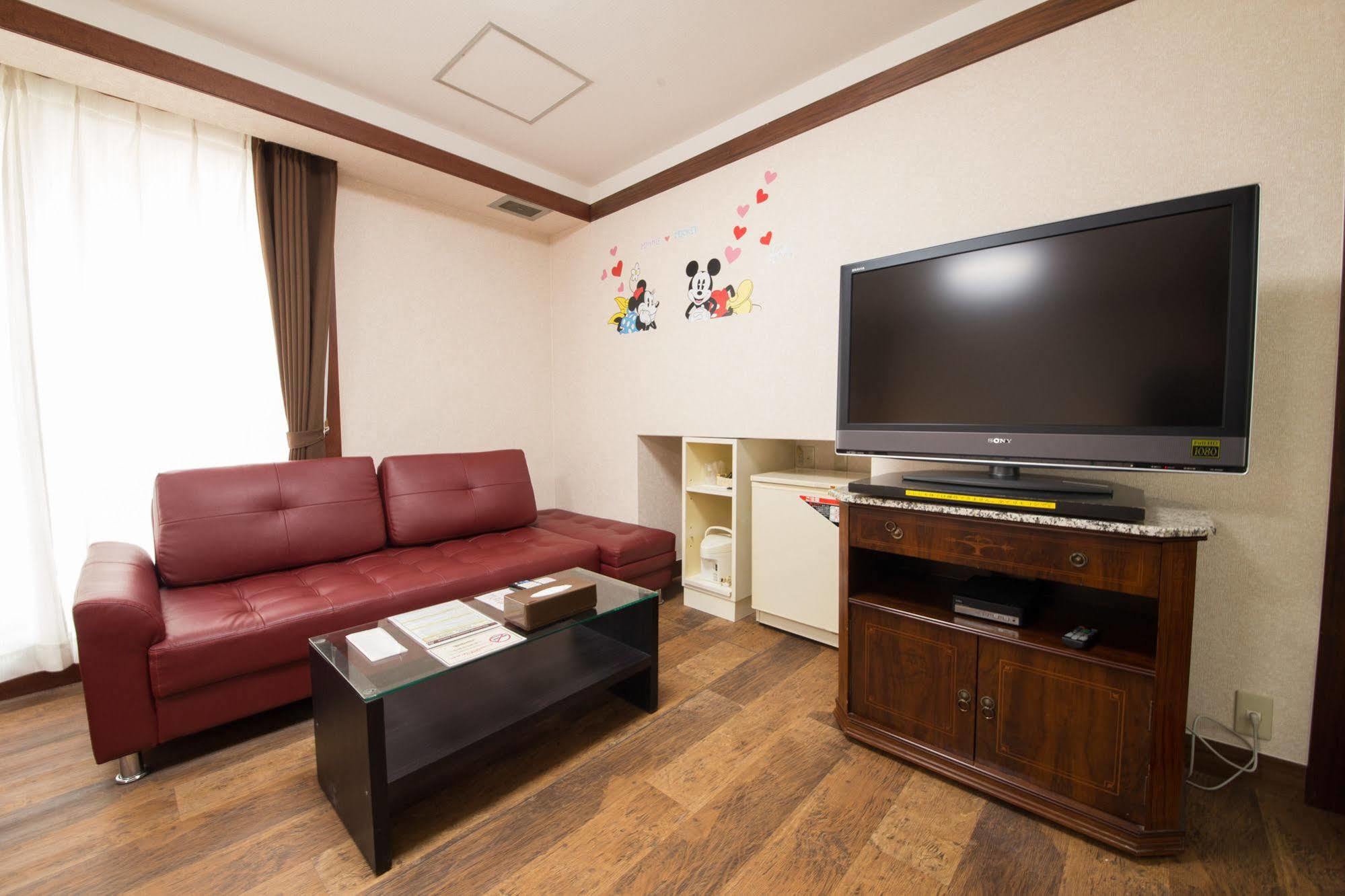 Hotel Candy Hall (Adults Only) Осака Екстериор снимка