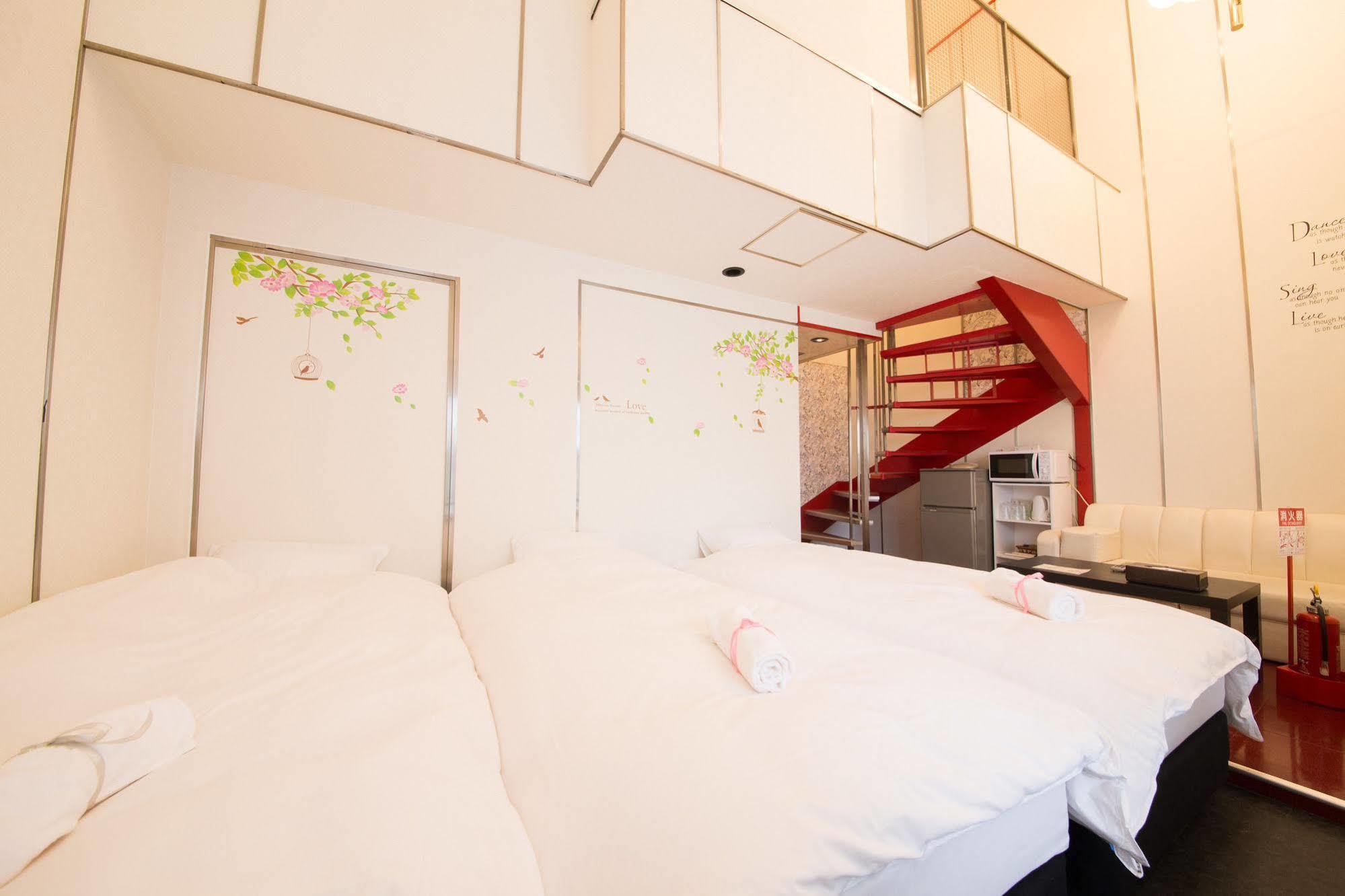 Hotel Candy Hall (Adults Only) Осака Екстериор снимка