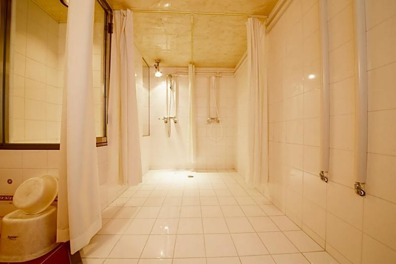 Hotel Candy Hall (Adults Only) Осака Екстериор снимка